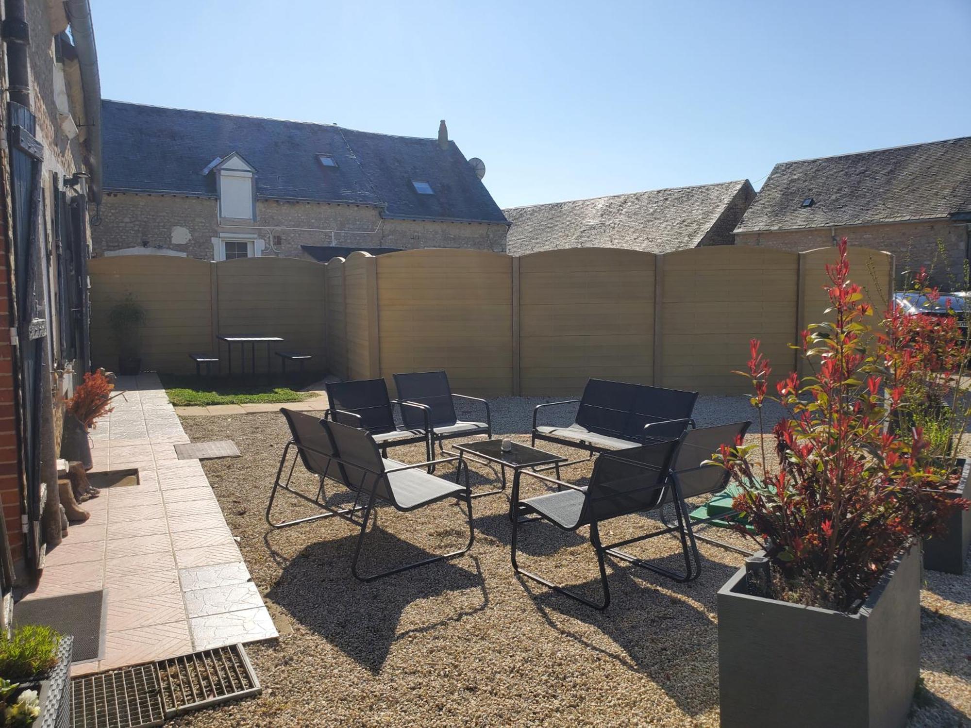 La Petite Folie Bed & Breakfast Eole-en-Beauce Exterior photo